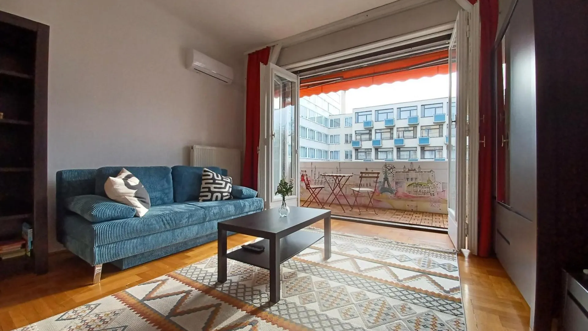 Hero'S Square Apartment Budapest